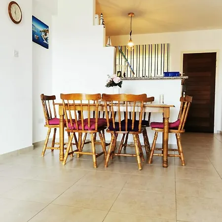 Apartment Escape And Relax Cozy In Pafos! *